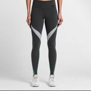 Nike Legendary Women Fabric Twist Veneer Training Tights Grey/Green Size M $125